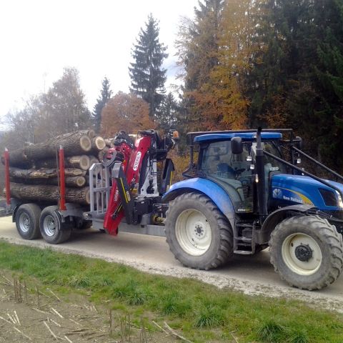 Gozdarska dvigala in prikolice Stepa