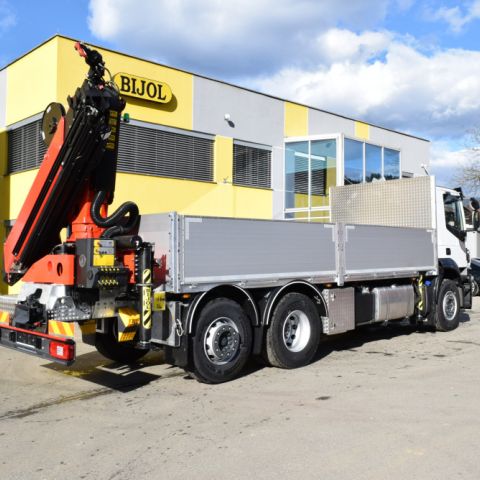 PALFINGER PK 26002 EH NA VOZILU IVECO