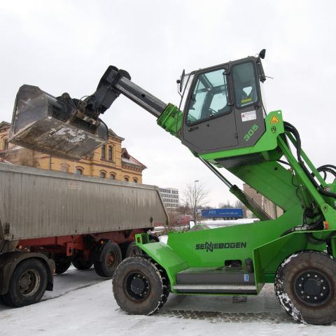 Stroji za prelaganje materiala